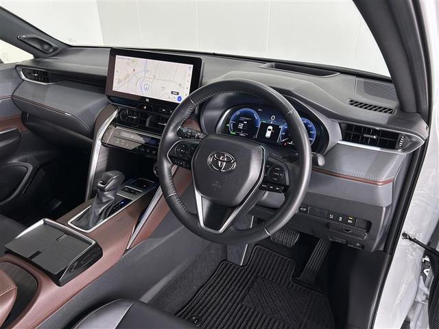 ハリアーハイブリッド Ｚ　地上デジタル　衝突被害軽減　サイドエアバッグ　ＬＥＤランプ　Ｂモニタ　クルコン　ナビＴＶ　１オーナー　横滑り防止装置　スマートキー　盗難防止システム　ＡＢＳ　アルミ　ＥＴＣ付　エアバッグ　ＡＡＣ（5枚目）