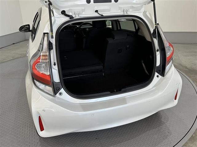 アクア Sスタイルブラック AUX端子 記録簿あり バックモニタ- ナビTV イモビライザー スマートキープッシュスタート ETC付き Wエアバッグ キーフリ メモリーナビゲーション 横滑り防止装置付き 1セグ ABS PS(27枚目)