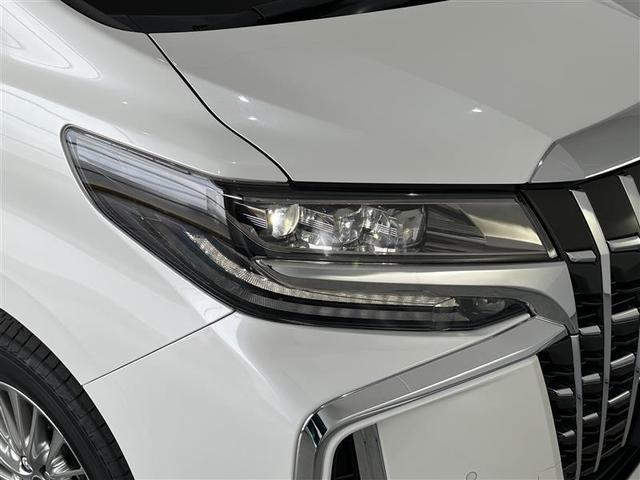 アルファードハイブリッド ＳＲ　Ｃパッケージ　点検記録簿　ワンオナ　バックモニター　オートエアコン　ＬＥＤ　横滑り防止機能　ＡＢＳ　イモビ　アルミ　ドライブレコーダー　ナビ＆ＴＶ　４ＷＤ　ミュージックプレイヤー接続可　３列シート　メモリーナビ（6枚目）