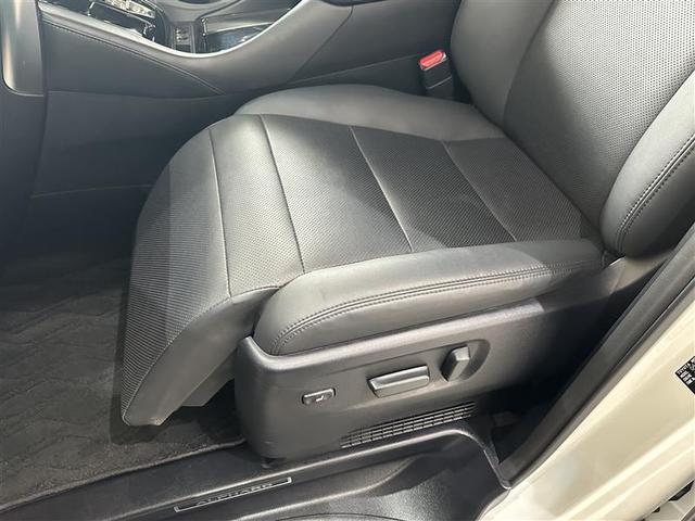 アルファードハイブリッド ＳＲ　Ｃパッケージ　点検記録簿　ワンオナ　バックモニター　オートエアコン　ＬＥＤ　横滑り防止機能　ＡＢＳ　イモビ　アルミ　ドライブレコーダー　ナビ＆ＴＶ　４ＷＤ　ミュージックプレイヤー接続可　３列シート　メモリーナビ（10枚目）