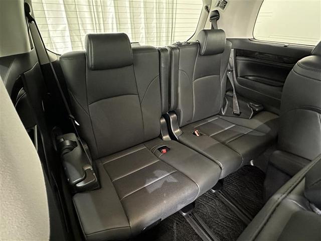 アルファードハイブリッド ＳＲ　Ｃパッケージ　点検記録簿　ワンオナ　バックモニター　オートエアコン　ＬＥＤ　横滑り防止機能　ＡＢＳ　イモビ　アルミ　ドライブレコーダー　ナビ＆ＴＶ　４ＷＤ　ミュージックプレイヤー接続可　３列シート　メモリーナビ（30枚目）