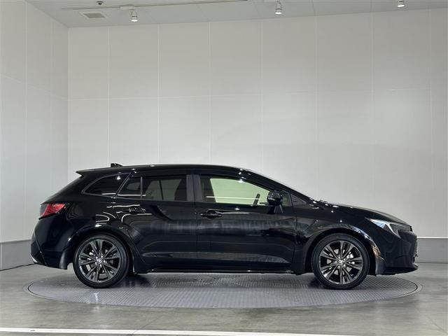 カローラツーリング ハイブリッド ダブルバイビー メディアプレイヤー接続 バックモニター フルセグTV LEDライト ワンオーナー 点検記録簿 クルコン 横滑り防止 盗難防止装置 ナビ・TV エアバッグ ETC ABS 助手席エアバッグ キーレス(4枚目)