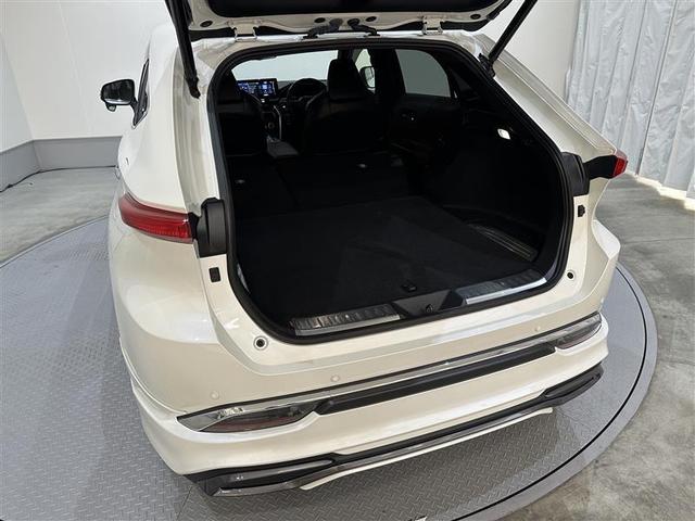 ハリアーハイブリッド Ｚ　エアロ　地上デジタル　衝突被害軽減　サイドエアバッグ　ＬＥＤランプ　Ｂモニタ　クルコン　ナビＴＶ　１オーナー　横滑り防止装置　スマートキー　盗難防止システム　ＡＢＳ　アルミ　ＥＴＣ付　エアバッグ（29枚目）