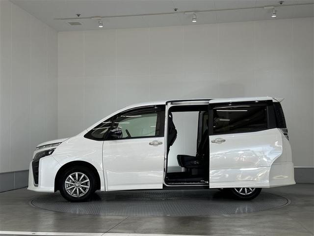 ヴォクシー ZS 煌III プリクラッシュ スマートキ アイスト DVD再生機能 記録簿付き 横滑り防止装置 ナビTV アルミ 三列シート WAC 盗難防止 オートエアコン キーレス ETC装備 パワステ メモリナビ クルコン(36枚目)