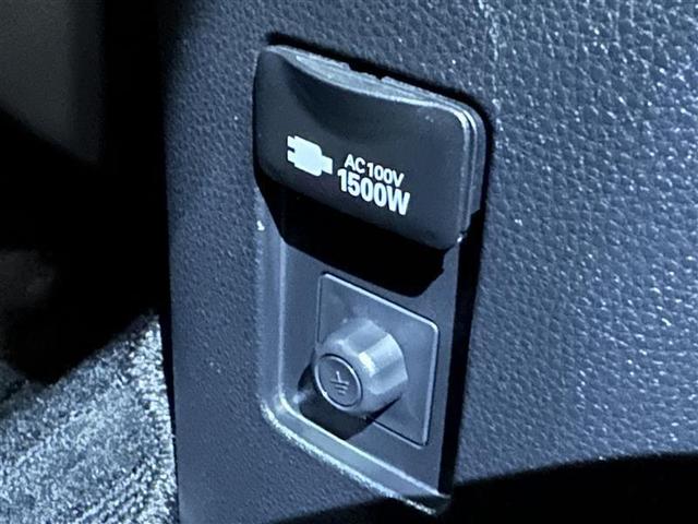 アクア Ｇ　ワンオーナ　ＶＳＣ　衝突軽減ブレーキ　メモリナビ　バックモニター　ＬＥＤ　クルーズコントロール　スマートキー　ＥＴＣ車載器　ＡＣ１００Ｖ　ナビ　パワーウィンドウ　イモビライザー　サイドエアバック　ＰＳ（31枚目）