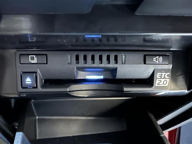 カムリ Ｇ　ＥＳＣ　リヤカメラ　パワーウィンドウ　１オーナー車　オ－トエアコン　パワステ　地デジ　運転席Ｐシート　エアバッグ　ＬＥＤヘットライト　ＡＢＳ　スマートキープッシュスタート　ＥＴＣ車載器　ドラレコ付き（24枚目）