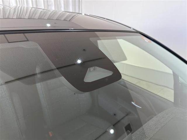 シエンタ Ｚ　Ｗ電動ドア　イモビ　クルーズＣ　ＬＥＤヘッドランプ　ＥＴＣ　Ｓキー　横滑り防止機能　メモリーナビ　パワーウィンドウ　エアバック　ＡＢＳ　ドラレコ　カーテンエアバック　ウォークスルー　オートエアコン（5枚目）