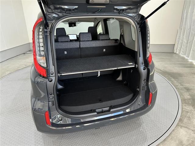 シエンタ Ｚ　Ｗ電動ドア　イモビ　クルーズＣ　ＬＥＤヘッドランプ　ＥＴＣ　Ｓキー　横滑り防止機能　メモリーナビ　パワーウィンドウ　エアバック　ＡＢＳ　ドラレコ　カーテンエアバック　ウォークスルー　オートエアコン（30枚目）