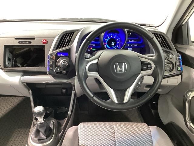 ＣＲ－Ｚ α　６Ｍ／Ｔ・オーディオレス・ＥＴＣ・盗難防止装置・禁煙車・ワンオーナー・ＶＳＡ・Ｗエアバック・ＨＩＤヘッドライト・オートＡ／Ｃ・フォグライト・クルーズコントロール・取扱説明書・記録簿・スペアキー（9枚目）