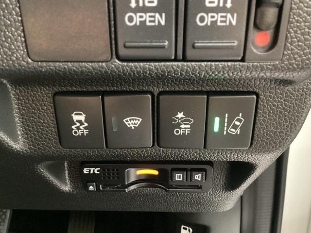 フリード＋ Ｇ・ホンダセンシング　Ｂｌｕｅｔｏｏｔｈ・純正ナビ・リアカメラ・ＥＴＣ・禁煙車・ワンオーナー・ＶＳＡ・ＳＲＳエアバック・両側電動スライドドア・ＨＩＤヘッドライト・オートＡ／Ｃ・フロントガラス熱線・記録簿・スペアキー（19枚目）