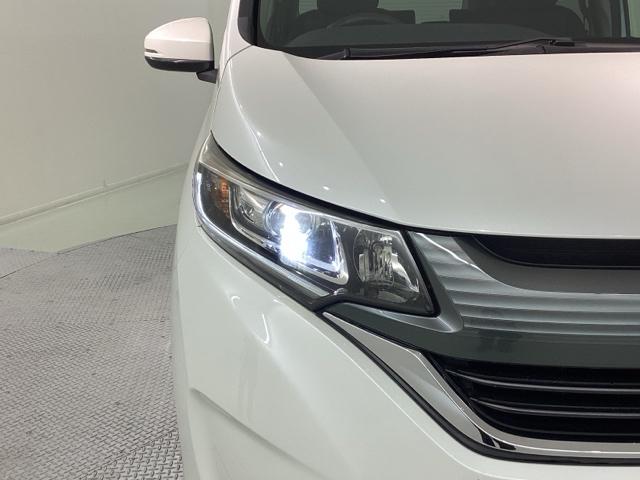 フリード＋ Ｇ・ホンダセンシング　Ｂｌｕｅｔｏｏｔｈ・純正ナビ・リアカメラ・ＥＴＣ・禁煙車・ワンオーナー・ＶＳＡ・ＳＲＳエアバック・両側電動スライドドア・ＨＩＤヘッドライト・オートＡ／Ｃ・フロントガラス熱線・記録簿・スペアキー（29枚目）