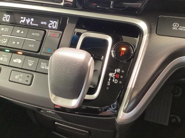ステップワゴンスパーダ ｅ：ＨＥＶスパーダＧ・ＥＸホンダセンシング　Ｂｌｕｅｔｏｏｔｈ・純正ナビ・リアカメラ・ＥＴＣ２．０・前後ドラレコ・禁煙車・ＶＳＡ・カーテンエアバック・シートヒーター・電子パーキング・ブレーキホールド・両側電動スライドドア・取扱説明書・記録簿（15枚目）