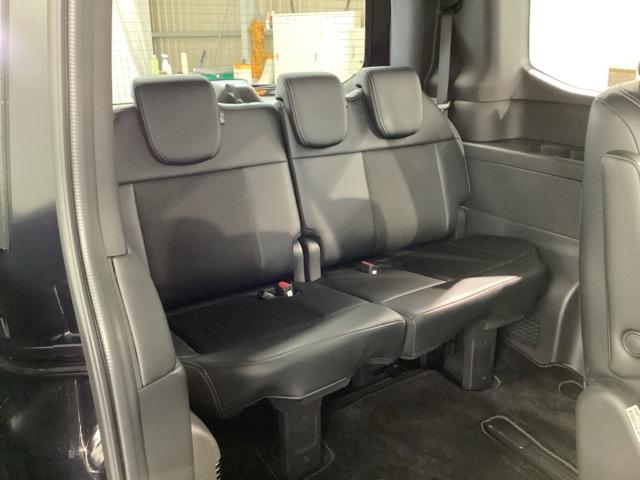 ステップワゴン e:HEVスパーダ 当社デモカー・Bluetooth・純正ナビ・リアカメラ・ETC・前後ドラレコ・禁煙車・VSA・カーテンエアバック・パワーテールゲート・シートヒーター・電子パーキング・ブレーキホールド・USB端子(9枚目)