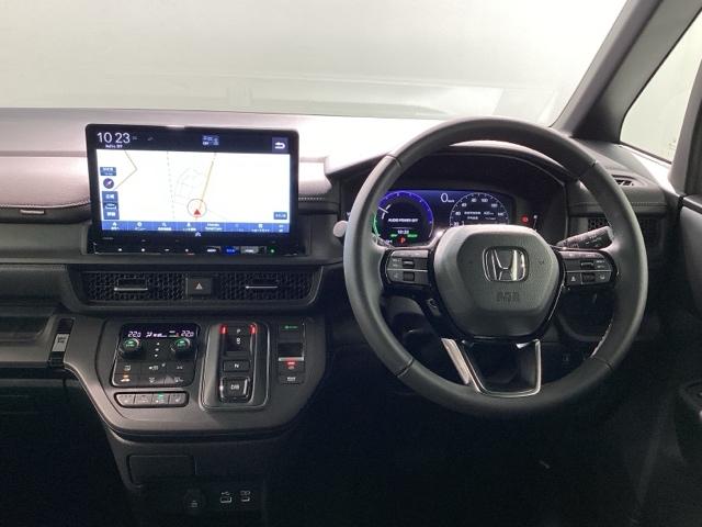 ステップワゴン e:HEVスパーダ 当社デモカー・Bluetooth・純正ナビ・リアカメラ・ETC・前後ドラレコ・禁煙車・VSA・カーテンエアバック・パワーテールゲート・シートヒーター・電子パーキング・ブレーキホールド・USB端子(10枚目)