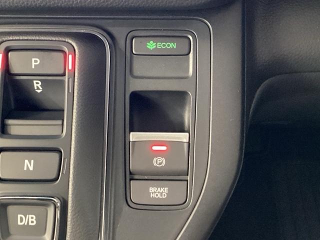 ステップワゴン e:HEVスパーダ 当社デモカー・Bluetooth・純正ナビ・リアカメラ・ETC・前後ドラレコ・禁煙車・VSA・カーテンエアバック・パワーテールゲート・シートヒーター・電子パーキング・ブレーキホールド・USB端子(15枚目)