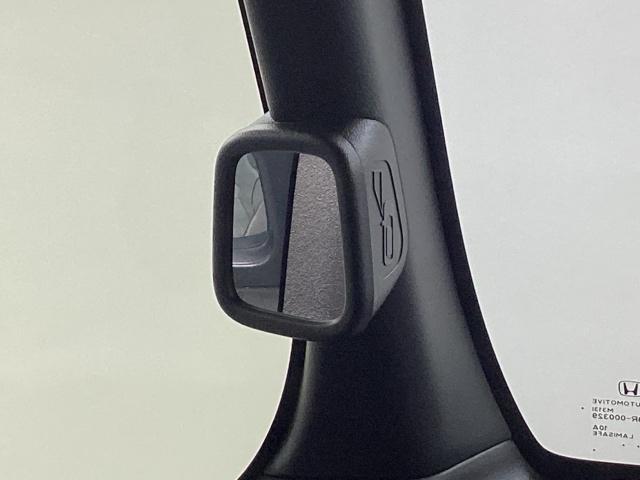 Ｎ－ＢＯＸカスタム コーディネートスタイル　当社デモカー・Ｂｌｕｅｔｏｏｔｈ・純正ナビ・リアカメラ・リヤ席モニター・ＥＴＣ・前後ドラレコ・禁煙車・ＶＳＡ・カーテンエアバック・ブレーキホールド・大型ルーフコンソール・シートヒーター・取扱説明書（25枚目）