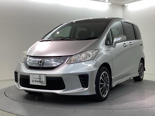 フリードハイブリッド ジャストセレクション　Ｂｌｕｅｔｏｏｔｈ・社外メモリーナビ・リアカメラ・ＥＴＣ・禁煙車・ＶＳＡ・ＳＲＳエアバック・クルーズコントロール・ＨＩＤヘッドライト・オートＡ／Ｃ・左側電動スライドドア・スマートキー・取扱説明書（31枚目）