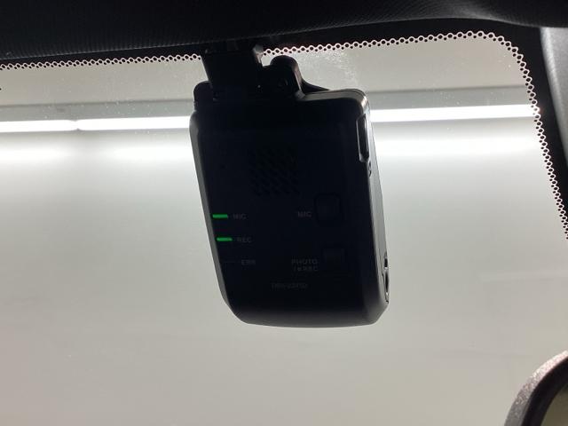 シビック LX 6M/T・Bluetooth・CONNECTディスプレイ・リアカメラ・ETC2.0・前後ドラレコ・禁煙車・ワンオーナー・VSA・カーテンエアバック・シートヒーター・電子パーキング・ブレーキホールド(21枚目)