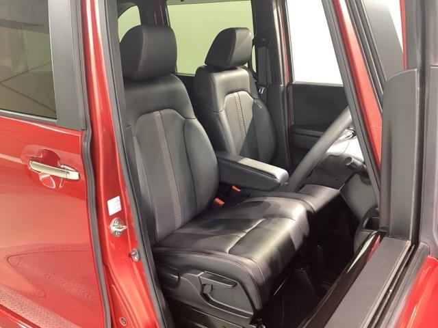 N-BOXカスタム L Bluetooth・純正ナビ・リアカメラ・ETC・前後ドラレコ・禁煙車・ワンオーナー・VSA・カーテンエアバック・両側電動スライドドア・シートヒーター・パーキングセンサー・LEDヘッドライト・記録簿(7枚目)