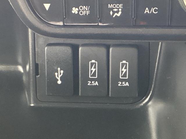 N-BOXカスタム L Bluetooth・純正ナビ・リアカメラ・ETC・前後ドラレコ・禁煙車・ワンオーナー・VSA・カーテンエアバック・両側電動スライドドア・シートヒーター・パーキングセンサー・LEDヘッドライト・記録簿(15枚目)