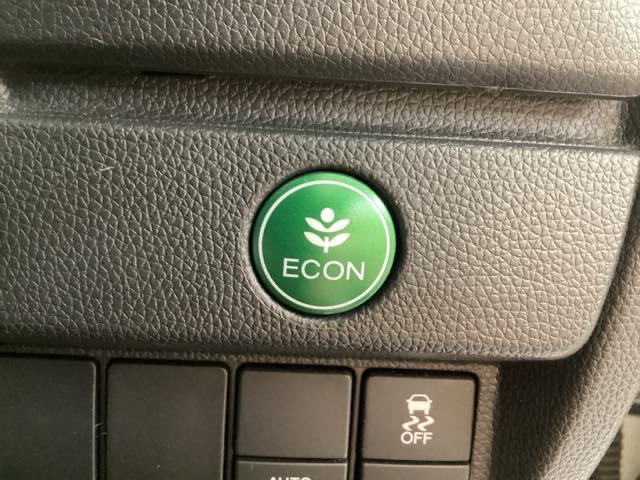 フィット 13G・Lパッケージ Bluetooth・純正ナビ・リアカメラ・ETC・禁煙車・ワンオーナー・安心パッケージ・VSA・サイドカーテンエアバック・HIDヘッドライト・オートA/C・クルーズコントロール・取扱説明書・記録簿(17枚目)