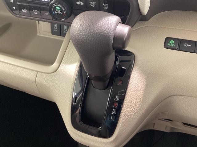 N-BOX G・Lホンダセンシング Bluetooth・メモリーナビ・リアカメラ・ETC・前後ドラレコ・・禁煙車・ワンオーナー・VSA・SRSエアバック・シートヒーター・左側電動スライドドア・LEDヘッドライト・ドアバイザー・取扱説明書(16枚目)