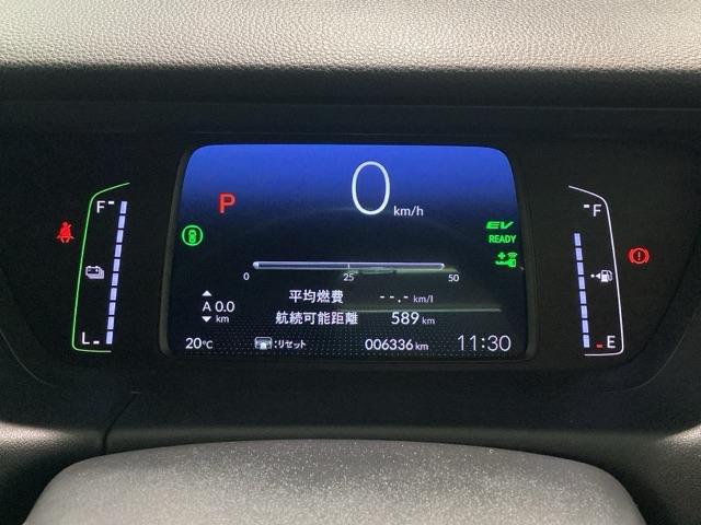 フィット ｅ：ＨＥＶホーム　当社デモカー・Ｂｌｕｅｔｏｏｔｈ・純正ナビ・リアカメラ・ＥＴＣ２．０・前後ドラレコ・・禁煙車・ワンオーナー・ＶＳＡ・サイドカーテンエアバック・電子パーキング・ブレーキホールド・ドアバイザー・スペアキー（17枚目）