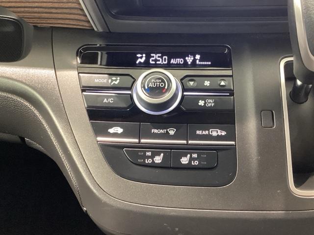 フリード クロスター・ホンダセンシング　Ｂｌｕｅｔｏｏｔｈ・純正ナビ・リアカメラ・ＥＴＣ２．０・前後ドラレコ・禁煙車・ワンオーナー・ＶＳＡ・サイドカーテンエアバック・両側電動スライドドア・シートヒーター・パーキングセンサー・オートＡ／Ｃ（13枚目）