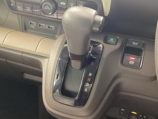 Ｎ－ＷＧＮ Ｌホンダセンシング　２トーン・Ｂｌｕｅｔｏｏｔｈ・純正ナビ・リアカメラ・ＥＴＣ・禁煙車・ワンオーナー・ＶＳＡ・ＳＲＳエアバック・電子パーキング・ブレーキホールド・パーキングセンサー・シートヒーター・ＬＥＤヘッドライト（15枚目）