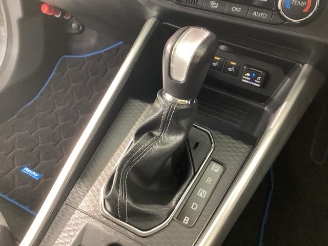 ロッキー プレミアムＧＨＥＶ　Ｂｌｕｅｔｏｏｔｈ・純正ナビ・リアカメラ・ＥＴＣ・ドラレコ・禁煙車・ワンオーナー・ＶＳＣＴＲＣ・ＳＲＳエアバック・アダプティブクルーズコントロール・シートヒーター・電子パーキング・ブレーキホールド（14枚目）