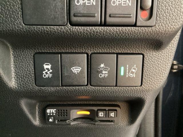 フリード Ｇ・ホンダセンシング　Ｂｌｕｅｔｏｏｔｈ・純正ナビ・リアカメラ・ＥＴＣ・前後ドラレコ・禁煙車・ワンオーナー・ＶＳＡ・ＳＲＳエアバック・両側電動スライドドア・シートヒーター・フロントガラス熱線・オートＡ／Ｃ・取扱説明書（21枚目）