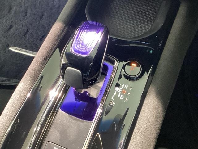 ヴェゼル ハイブリッドＲＳ・ホンダセンシング　Ｂｌｕｅｔｏｏｔｈ・純正ナビ・リアカメラ・ＥＴＣ・前後ドラレコ・禁煙車・ＶＳＡ・カーテンエアバック・電子パーキング・ブレーキホールド・シートヒーター・車両接近警報装置・オートＡ／Ｃ・取扱説明書・記録簿（15枚目）