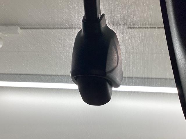 ヴェゼル e:HEVZ Bluetooth・CONNECTディスプレイ・マルチビューカメラ・ETC2.0・前後ドラレコ・禁煙車・VSA・カーテンエアバック・パワーテールゲート・シートヒーター・電子パーキング・ブレーキホールド(23枚目)