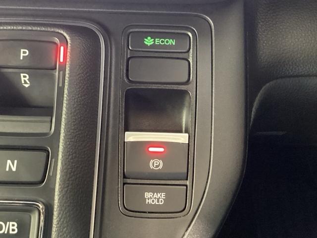 ステップワゴン ｅ：ＨＥＶスパーダプレミアムライン　Ｂｌｕｅｔｏｏｔｈ・純正ナビ・リアカメラ・ＥＴＣ２．０・ドラレコ・禁煙車・ワンオーナー・ＶＳＡ・サイドカーテンエアバック・パワーテールゲート・電子パーキング・ブレーキホールド・シートヒーター（16枚目）