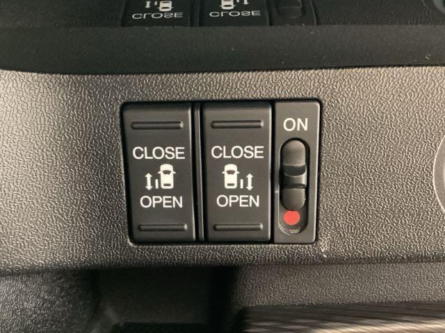 ステップワゴンスパーダ スパーダ・クールスピリットホンダセンシング　Ｂｌｕｅｔｏｏｔｈ・純正ナビ・リアカメラ・リヤ席モニター・エンスタ・ＥＴＣ２．０・前後ドラレコ・禁煙車・ワンオーナー・ＶＳＡ・カーテンエアバック・シートヒーター・両側電動スライドドア・取扱説明書（21枚目）