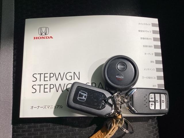 ステップワゴンスパーダ スパーダ・クールスピリットホンダセンシング　Ｂｌｕｅｔｏｏｔｈ・純正ナビ・リアカメラ・リヤ席モニター・エンスタ・ＥＴＣ２．０・前後ドラレコ・禁煙車・ワンオーナー・ＶＳＡ・カーテンエアバック・シートヒーター・両側電動スライドドア・取扱説明書（35枚目）