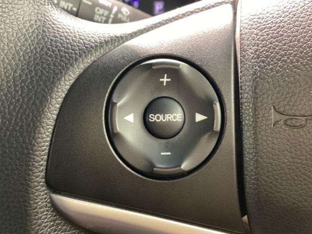 フィット 13G・Fパッケージ Bluetooth・純正ナビ・リアカメラ・ETC・ドラレコ・禁煙車・ワンオーナー・VSA・SRSエアバック・オートA/C・スマートキー・オートリトラミラー・ドアバイザー・取扱説明書・記録簿・スペアキー(16枚目)