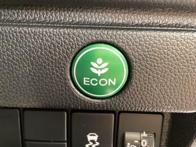 フィット 13G・Fパッケージ Bluetooth・純正ナビ・リアカメラ・ETC・ドラレコ・禁煙車・ワンオーナー・VSA・SRSエアバック・オートA/C・スマートキー・オートリトラミラー・ドアバイザー・取扱説明書・記録簿・スペアキー(17枚目)