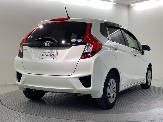 フィット 13G・Fパッケージ Bluetooth・純正ナビ・リアカメラ・ETC・ドラレコ・禁煙車・ワンオーナー・VSA・SRSエアバック・オートA/C・スマートキー・オートリトラミラー・ドアバイザー・取扱説明書・記録簿・スペアキー(33枚目)
