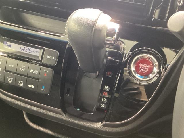 Ｎ－ＷＧＮカスタム Ｇ・ターボパッケージ　Ｂｌｕｅｔｏｏｔｈ・純正ナビ・リアカメラ・ＥＴＣ・安心パッケージ・禁煙車・ワンオーナー・ＶＳＡ・カーテンエアバック・オートＡ／Ｃ・ＨＩＤヘッドライト・ＵＳＢ端子・ドアバイザー・フォグライト（13枚目）