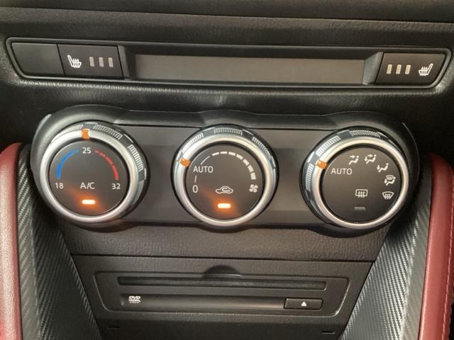 ＣＸ－３ ＸＤツーリング　４ＷＤ・Ｂｌｕｅｔｏｏｔｈ・メモリーナビ・リアカメラ・ＥＴＣ・車線逸脱警報システム＋マツダ・レーダー・クルーズ・コントロール＋スマート・ブレ・ＳＲＳエアバック・ＴＣＳ・オートＡ／Ｃ・シートヒーター・（14枚目）