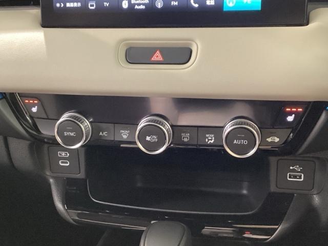 ヴェゼル e:HEVZ・PLaYパッケージ 当社デモカー・CONNECTディスプレイ・マルチビューカメラ・ETC2.0・前後ドラレコ・禁煙車・VSA・サイドカーテンエアバック・電子パーキング・ブレーキホールド・電動バックドア・シートヒーター(15枚目)