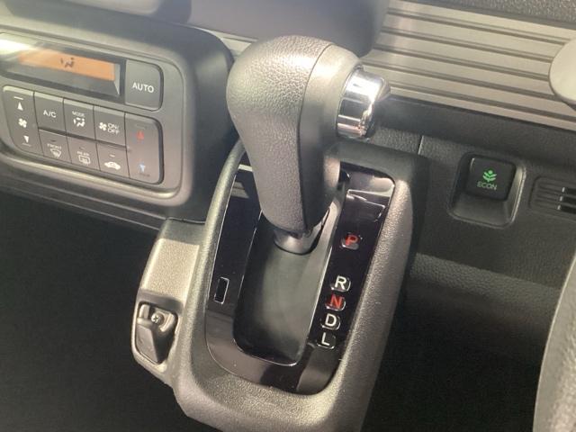 N-VAN ファン 当社デモカー・Bluetooth・純正ナビ・リアカメラ・ETC・ホンダセンシング・箱バン・VSA・SRSエアバック・オートA/C・プッシュスタート・LEDヘッドライト・ドアバイザー・取扱説明書・記録簿(15枚目)