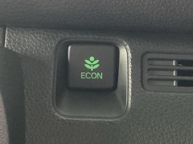 N-VAN ファン 当社デモカー・Bluetooth・純正ナビ・リアカメラ・ETC・ホンダセンシング・箱バン・VSA・SRSエアバック・オートA/C・プッシュスタート・LEDヘッドライト・ドアバイザー・取扱説明書・記録簿(16枚目)