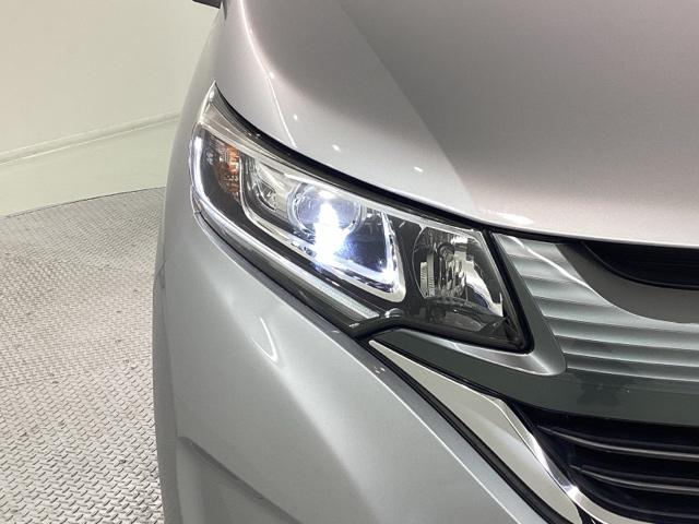 �k�d�c�w�b�h���C�g�ł��B�u�����̂悤�Ȗ��邳�������ōL���͈͂𖾂邭�Ƃ炵�Ă���܂��B���ʂ��傫���̂ňÂ��ꏊ�ł̎��F�����オ��܂��B�܂������������A����d�͂����Ȃ��̂Ōo�ϓI�ł��B