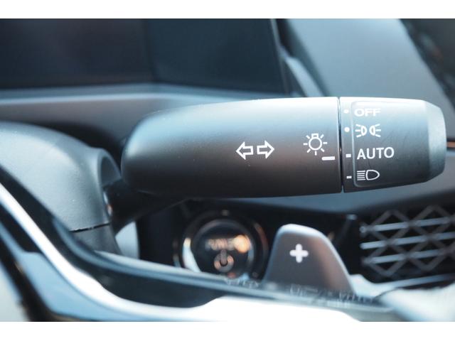 アコード e:HEV ホンダセンシング/ドライブレコーダー/衝突軽減ブレーキ/クルーズコントロール/LEDヘッドライト/ETC(2.0)/アルミホイール/純正ナビ/サイドカーテンエアバック/TV/バックカメラ/本革シート/(17枚目)
