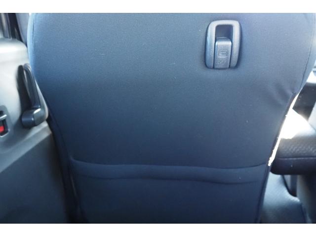 N-BOX GSSパッケージ 両側パワースライド/社外ナビ/横滑り防止/ABS/運転席助手席エアバッグ/TV/ディスチャージヘッドライト/アルミホイール/(43枚目)