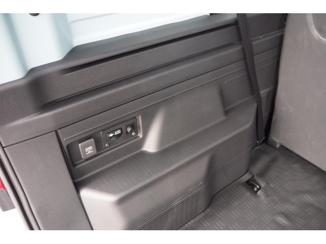 N-VAN+スタイル ファン・ターボ ホンダセンシング/衝突軽減ブレーキ/クルーズコントロール/LEDヘッドライト/純正ナビ/ETC/TV/バックカメラ/(31枚目)