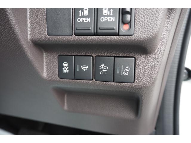 フリード G ホンダセンシング/前後ドラレコ/両側パワースライドドア/衝突軽減ブレーキ/クルーズコントロール/LEDヘッドライト/純正ナビ/ETC/TV/バックカメラ/TV/サイドカーテンエアバック/(16枚目)