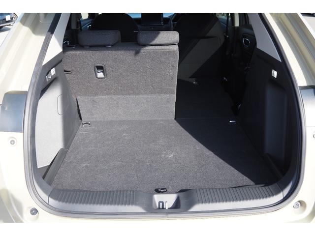 ヴェゼル e:HEVX ホンダセンシング/前後ドラレコ/衝突軽減ブレーキ/クルーズコントロール/LEDヘッドライト/アルミホイール/純正ナビ/ETC/TV/バックカメラ/パドルシフト/サイドカーテンエアバック/(32枚目)